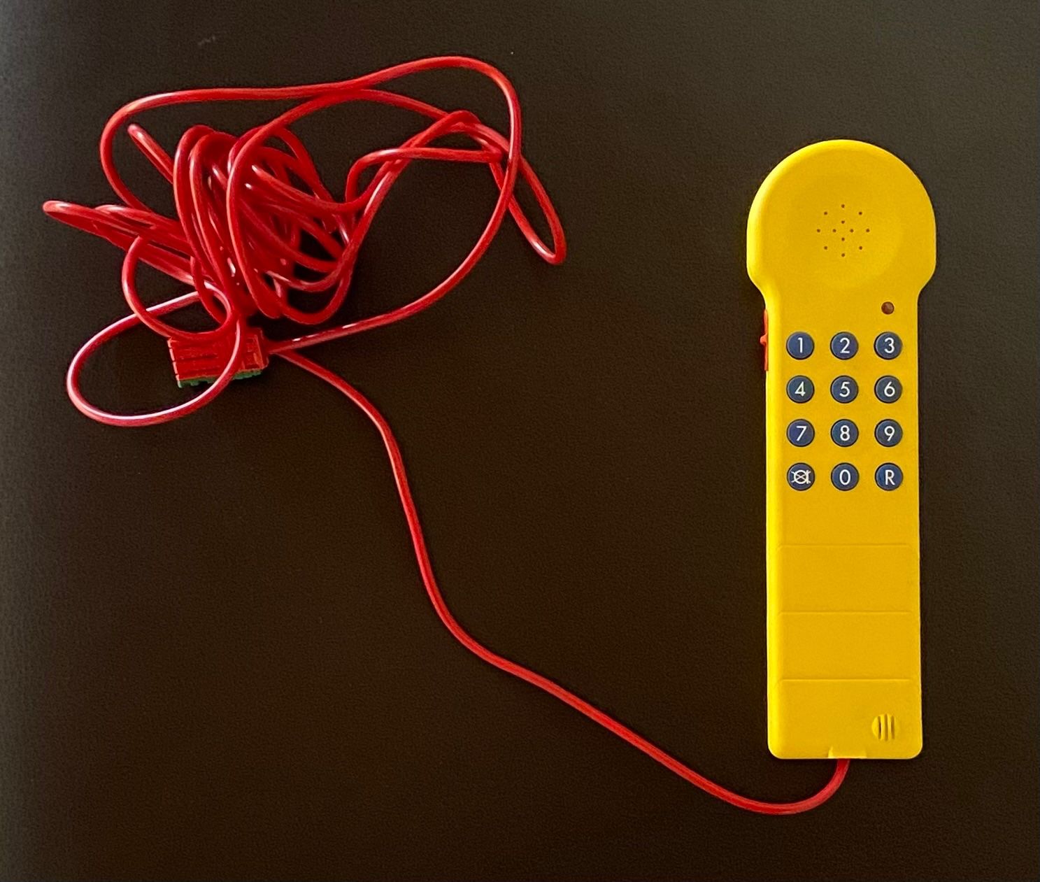 Telefone: 80s Vintage Swisstel – Gebraucht aus Zürich von a75