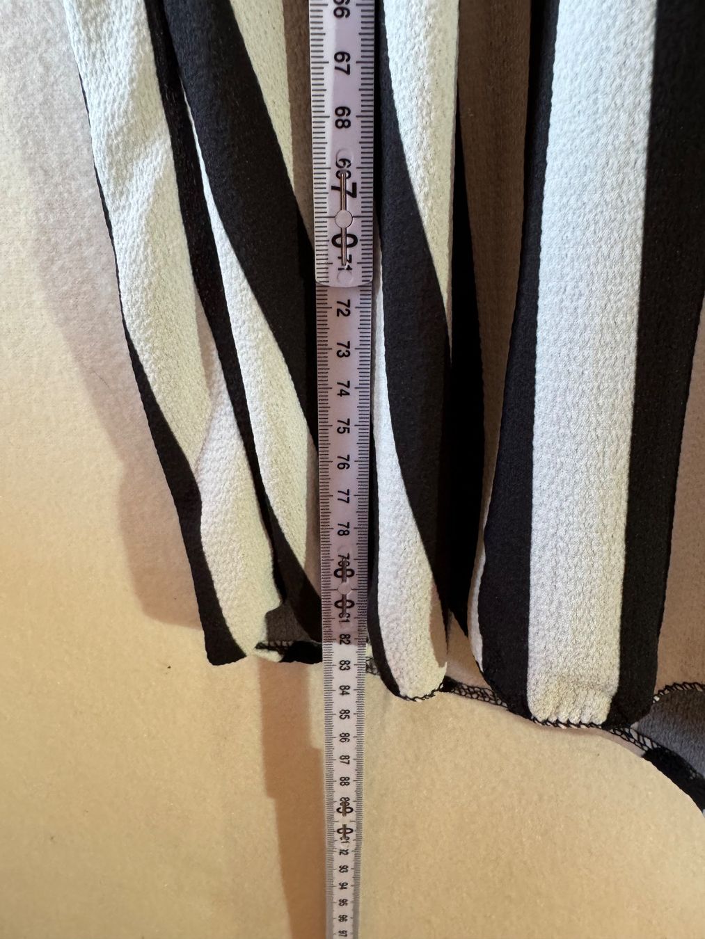 Tute: Kurzer Overall Gr. XL – Usato da Grosswangen venduto da second_hand_dress 2