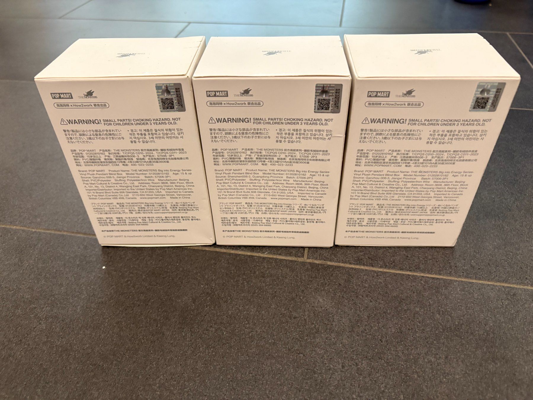 Pop Mart Figuren: 3X Labubu Big Into Energy Blind Box – Neu und originalverpackt aus Zug von eric0445 3