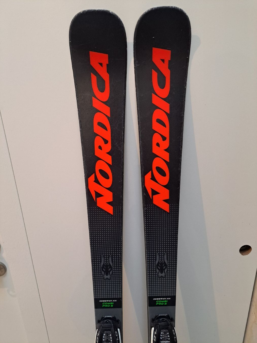 Nordica Skis: Nordica Dobermann Combi Pro S – Gebraucht aus Murten von embeda