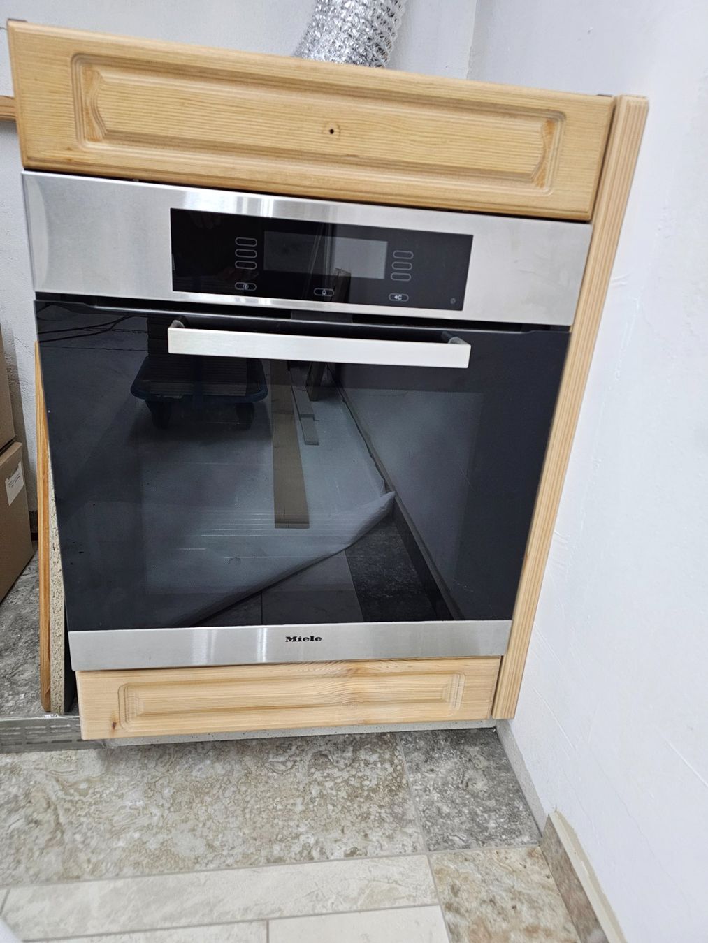 Miele Elettrodomestici da cucina: Miele Backofen H 4680-60 BP-KAT – Usato da Mols venduto da mima61