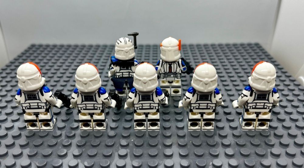 Star Wars Kit di costruzioni: Commander Rex, Captain Vaughn + 5 Clone Trooper der 332nd – Nuovo (secondo la descrizione) da St.Gallen venduto da Jamaruqua 3