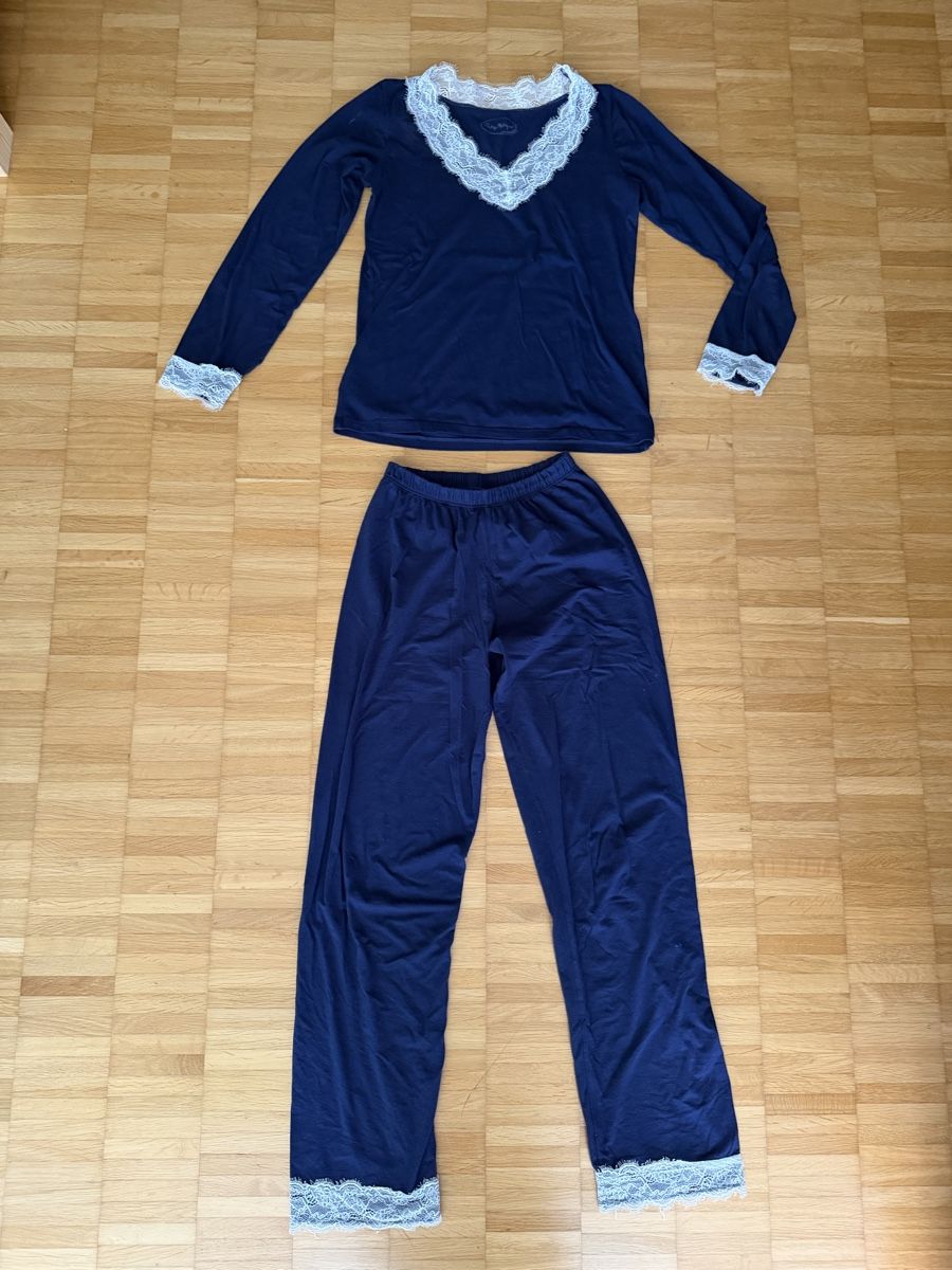 Negligees & Pigiami: Schlafanzug Gr. S/M Philippe Matignon dunkelblau – Usato da Jona venduto da Good_luck_