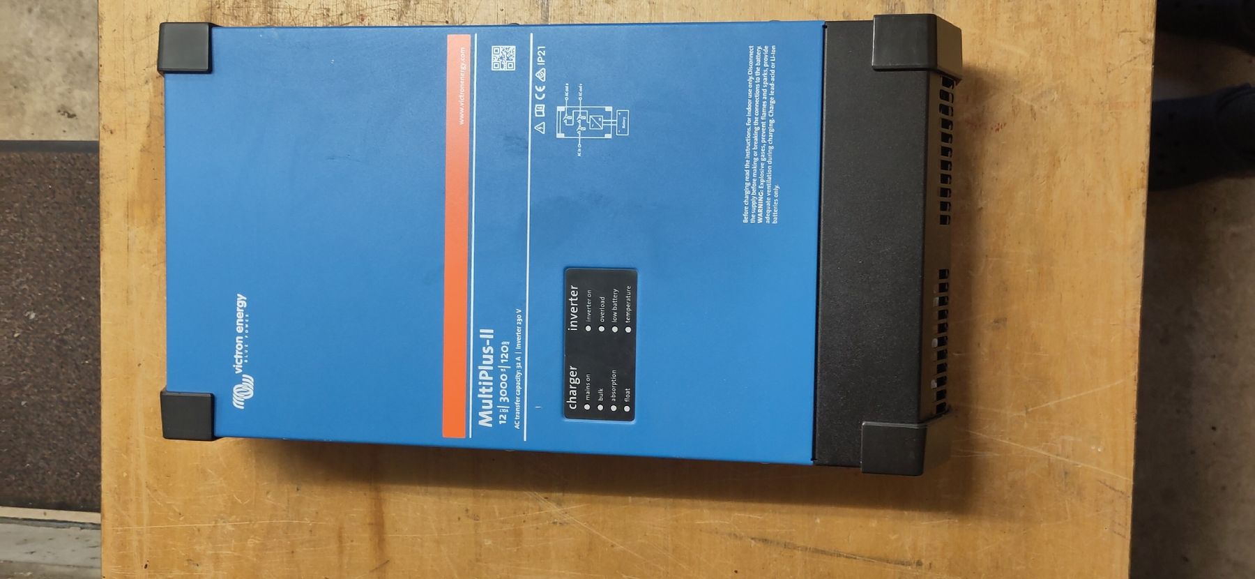 Victron Inverter: Victron Multiplus 2 12V 3000VA – Usato da Innertkirchen venduto da robi15blue 1