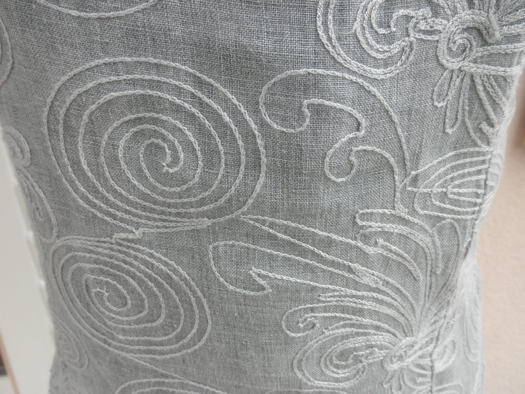 Vestiti: Leinenkleid Made in Italy – Usato da Buttwil venduto da Engelhaar 2