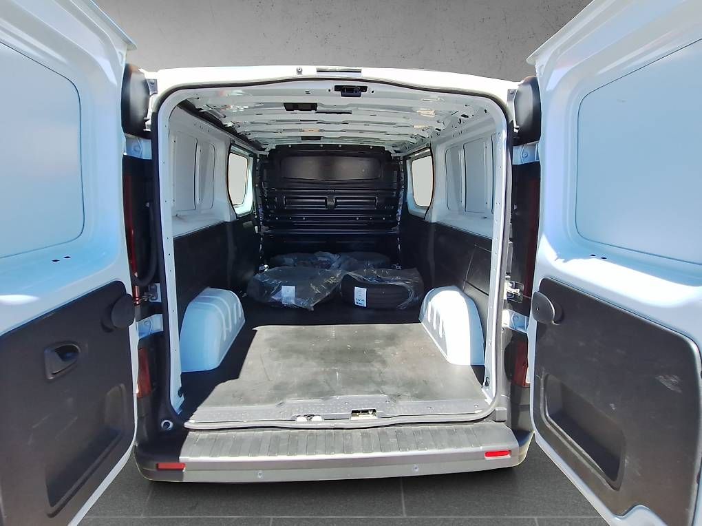 Veicoli commerciali: RENAULT Trafic 2.0 dCi Blue 130 Advance – Usato da Coldrerio venduto da ven_v7yp 9