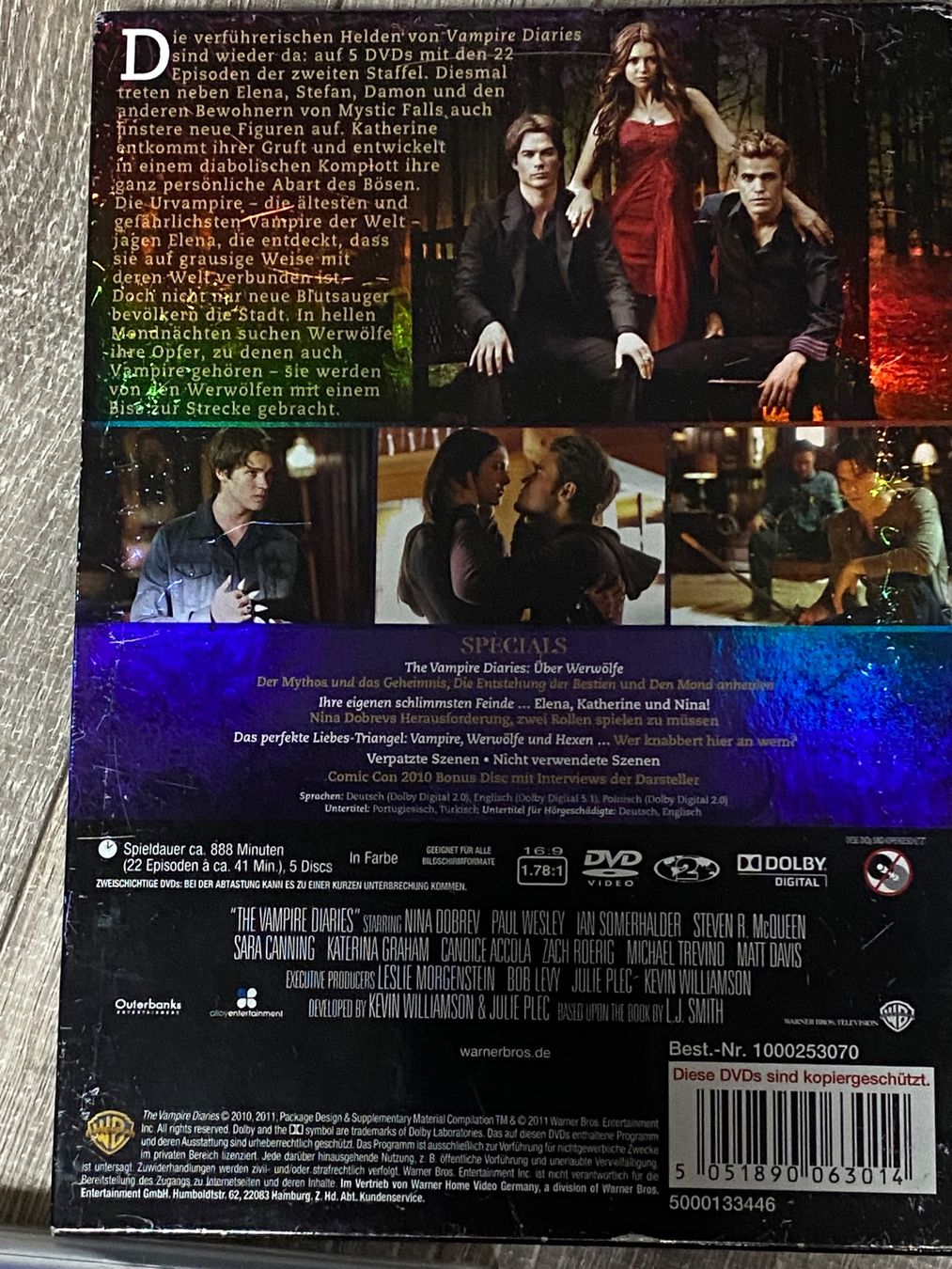 Tutti i DVDs: The Vampire Diaries 1, 2 & 4 – Usato da Muri b. Bern venduto da AdidasCollector 4