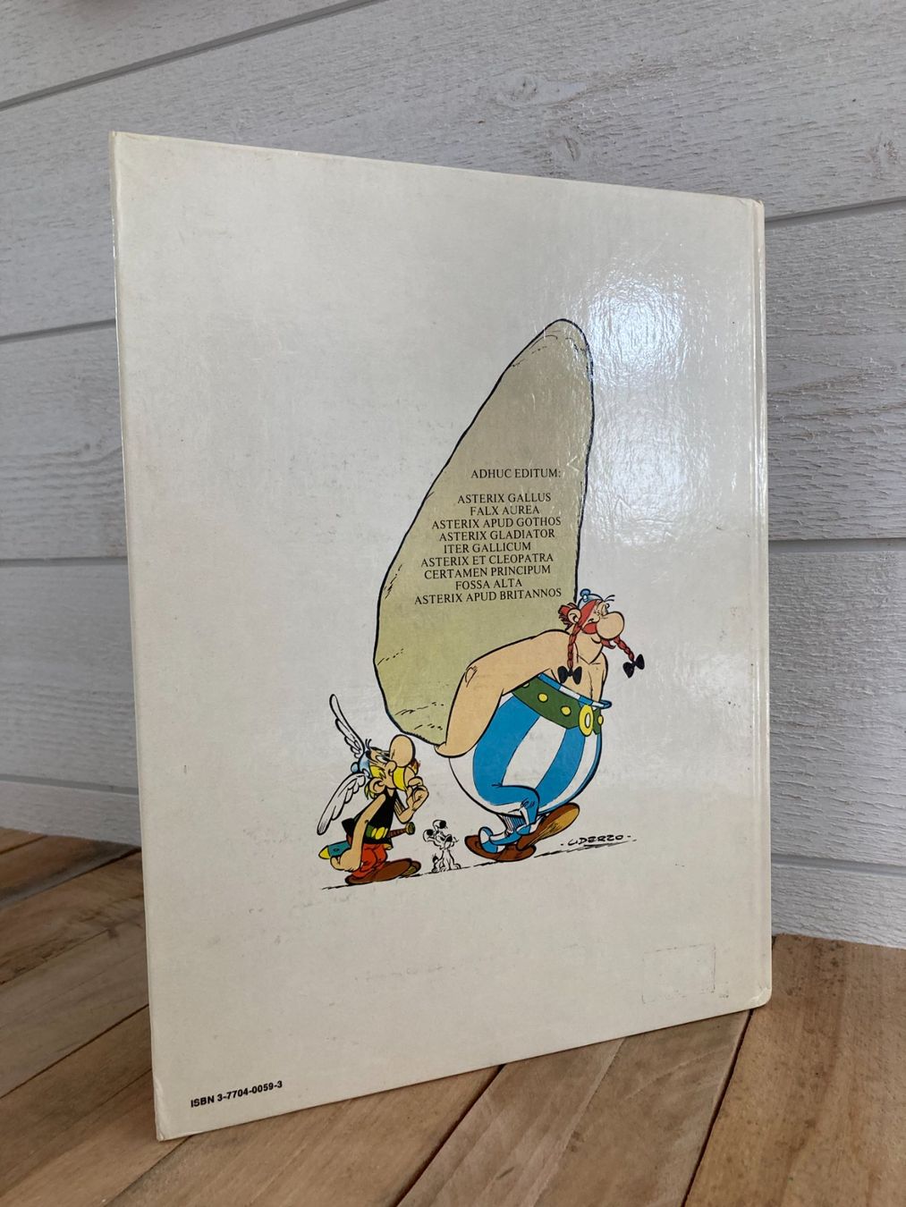 Fumetti: Asterix en latin-Apud Britannos – Usato da vaumarcus venduto da Nicolasorel 1