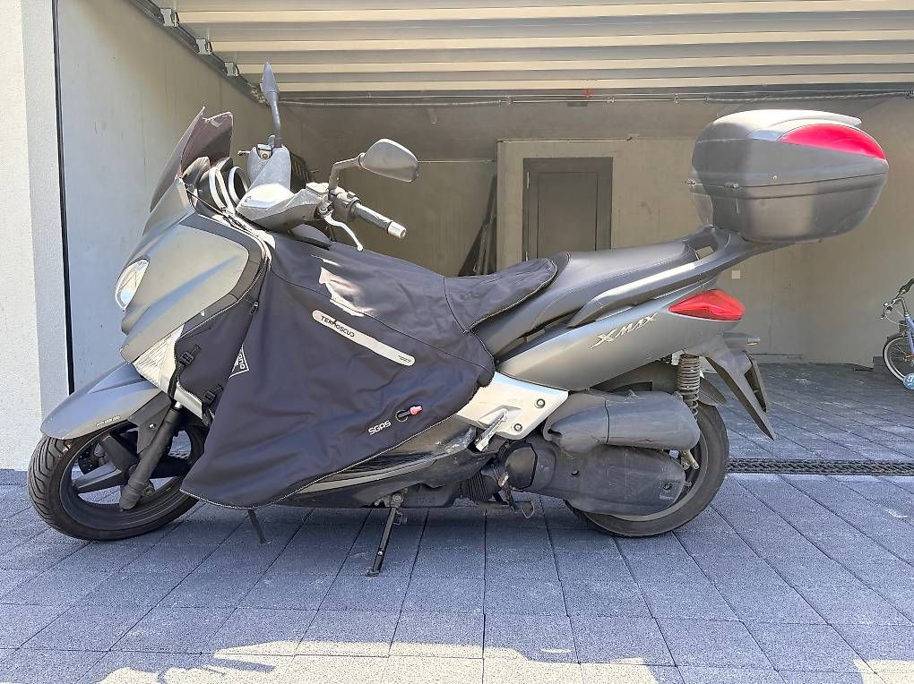 Yamaha Scooters: Scooter Yamaha XMAX125 – Gebraucht aus Vandoeuvres von Adrie_D