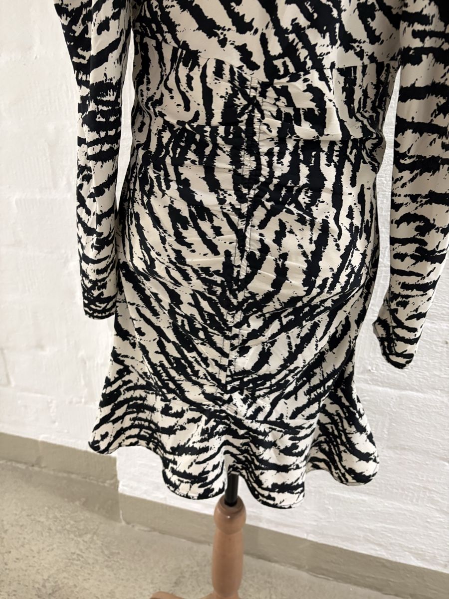 Kleider: Damen Kleid,Gr.42(38) – Neu (gemäss Beschreibung) aus Winterthur von Nena222 3