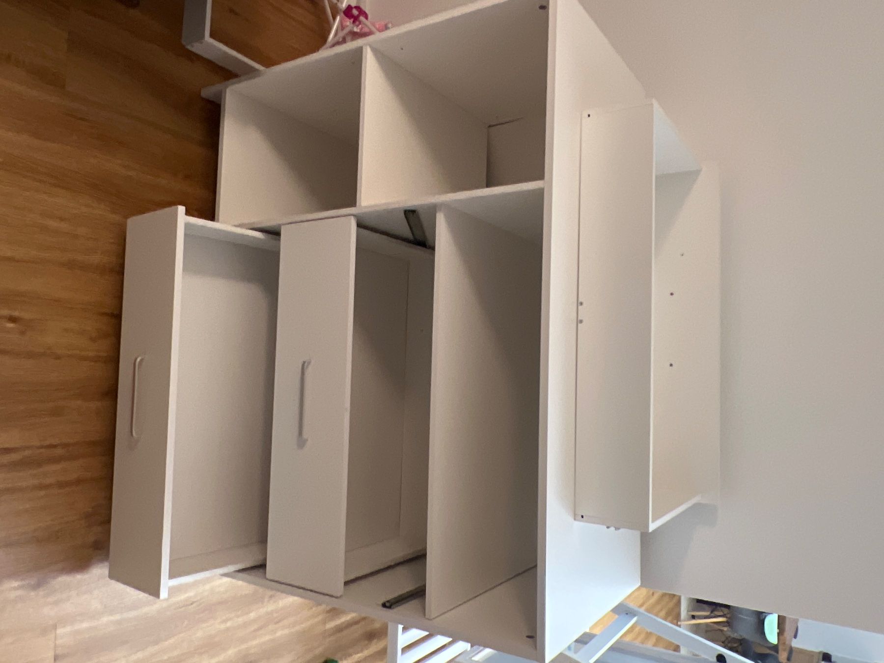 Schränke: Kinder kommode – Gebraucht aus Volketswil von est_x6br
