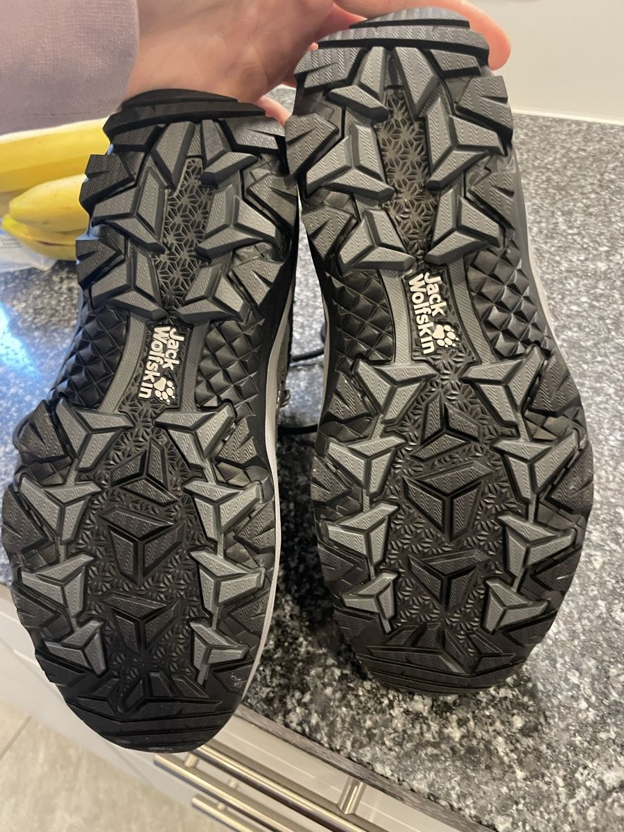 Jack Wolfskin Scarpe per ragazze: neue wanderschuhe von jack wolfskin gr. 36 – Nuovo (secondo la descrizione) da Recherswil venduto da grafics 4