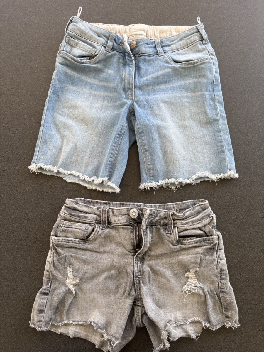 C&A Hosen: 2er Set C&A Jeans Shorts, Gr. 140 – Gebraucht aus Wilen b. Wil von b-mountain