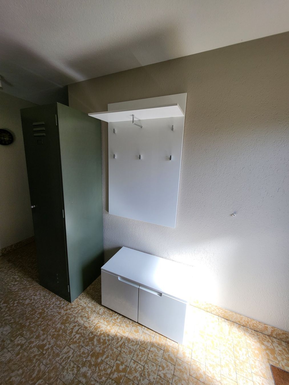 Garderobe: Garderobenset (2-teilig) – Gebraucht aus Gelfingen von Elmuel