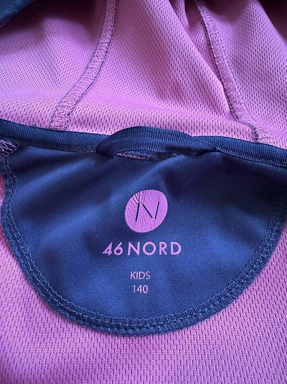 46 Nord Giacche & Cappotti: Softshelljacke Mädchen 46 Nord (140) – Usato da Bern venduto da cpiller01 3
