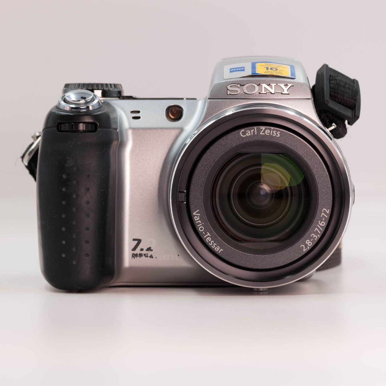 Sony Fotocamera: Sony DSC-H5 Digitalkamera / 12X Zoom – Usato da Thörishaus venduto da vintagger 4