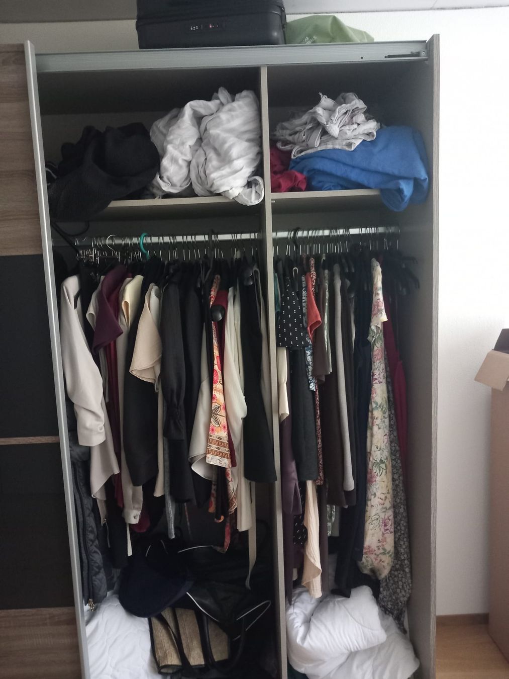 Conforama Schränke: Kleiderschrank gratis zu verschenken  – Gebraucht aus Düdingen von ZarkovicP 4