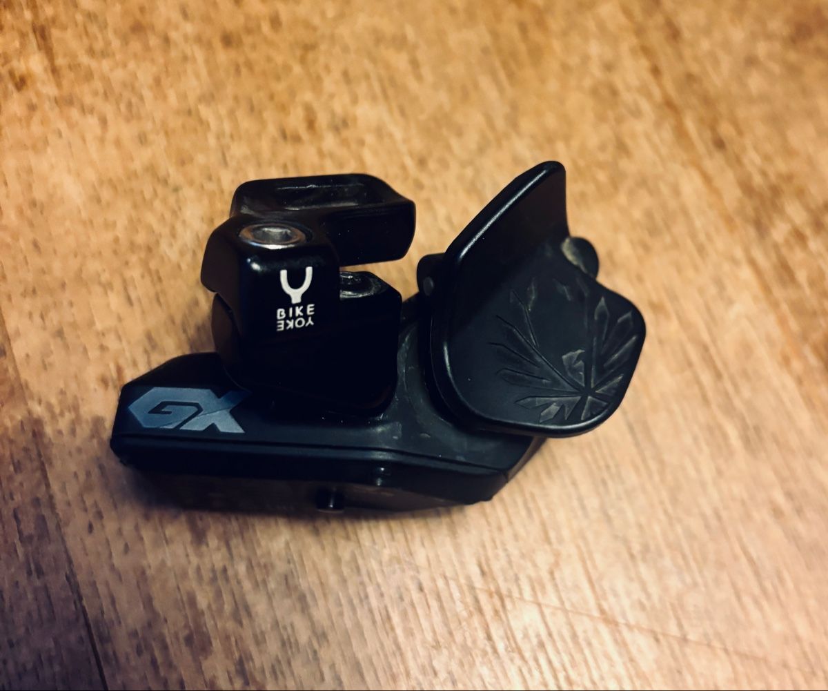 Sram Pezzi di ricambio: SRAM EAGLE AXS CONTROLLER / SCHALTGRIFF 12-FACH – WIRELESS  – Usato da Zürich venduto da Santajack