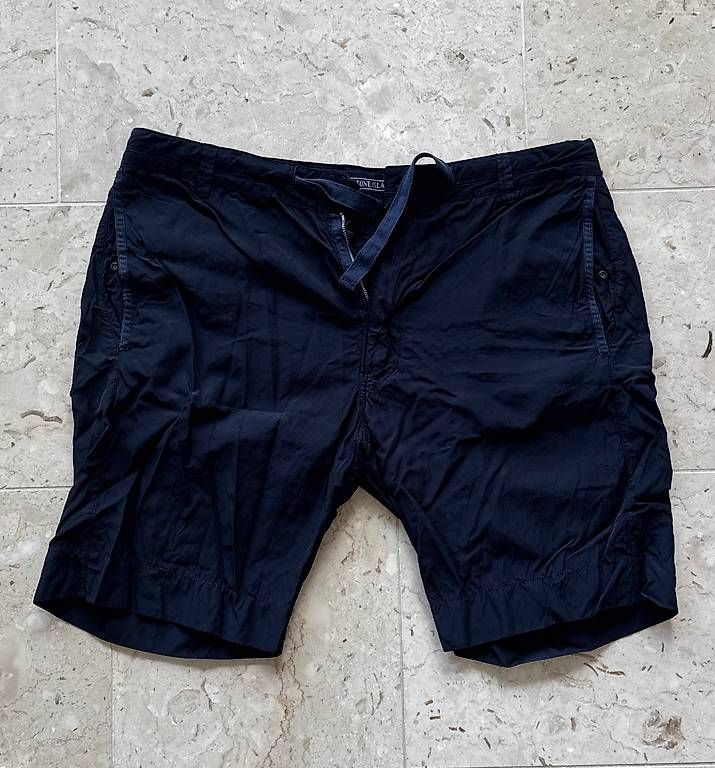 Stone Island Pantaloni: Kurze Hose Stone Island – Nuovo (secondo la descrizione) da Kilchberg ZH venduto da eti_m9g8