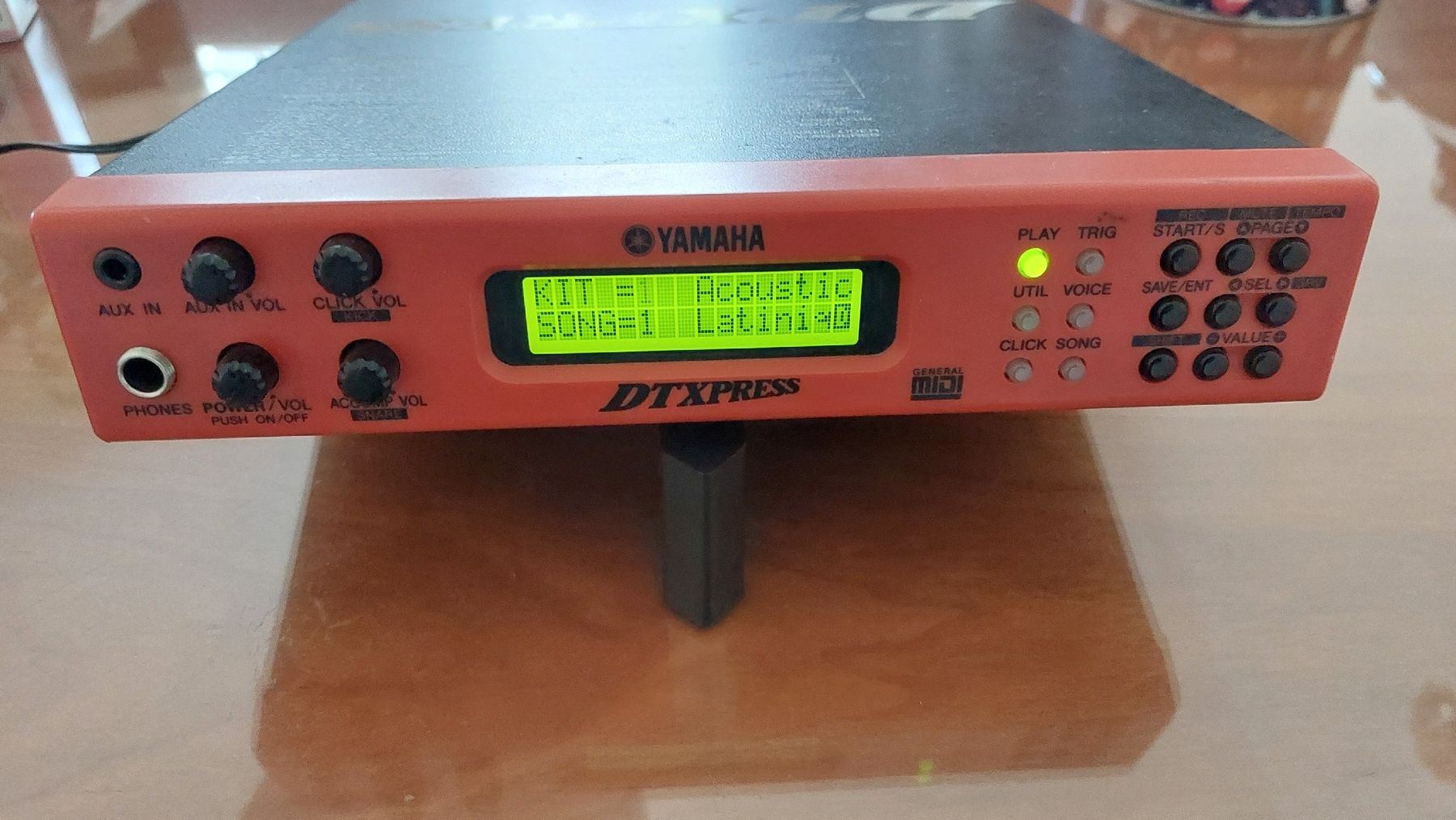 Yamaha Strumenti musicali: Yamaha DTXpress Drum Trigger Modul Rhythmusgerät Top Zustand – Usato da Hinteregg venduto da Amerizium