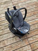 Maxi Cosi mit Isofix Station