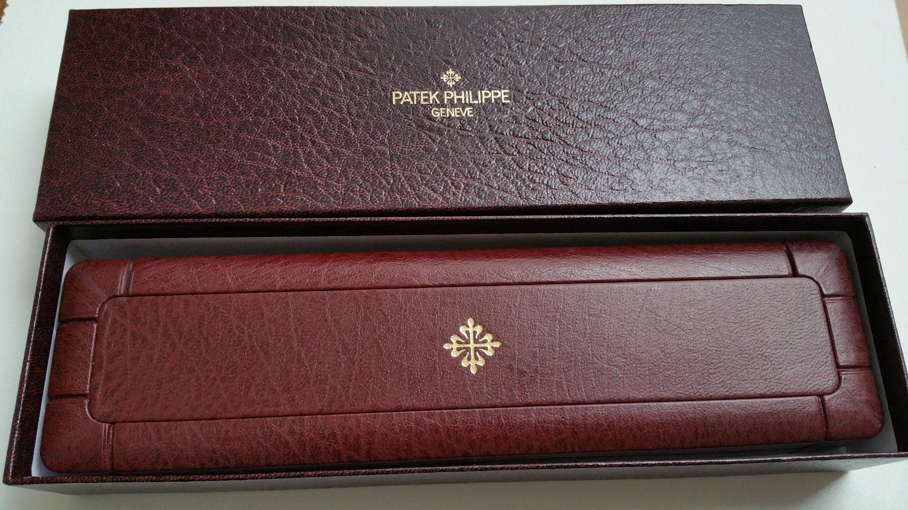Patek Philippe Orologi: Patek Philippe Ref. 2458 Handaufzug (Service / Box) – Usato da Berlingen venduto da Livtrase 9