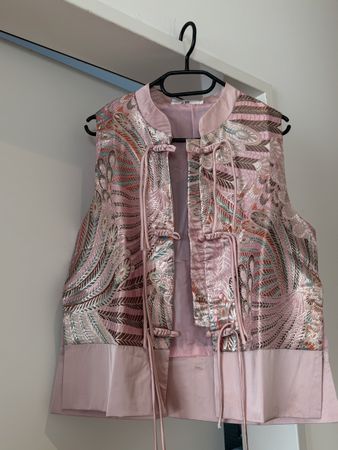 Weste Seidenoptik gemustert rosa Grösse L neuwertig