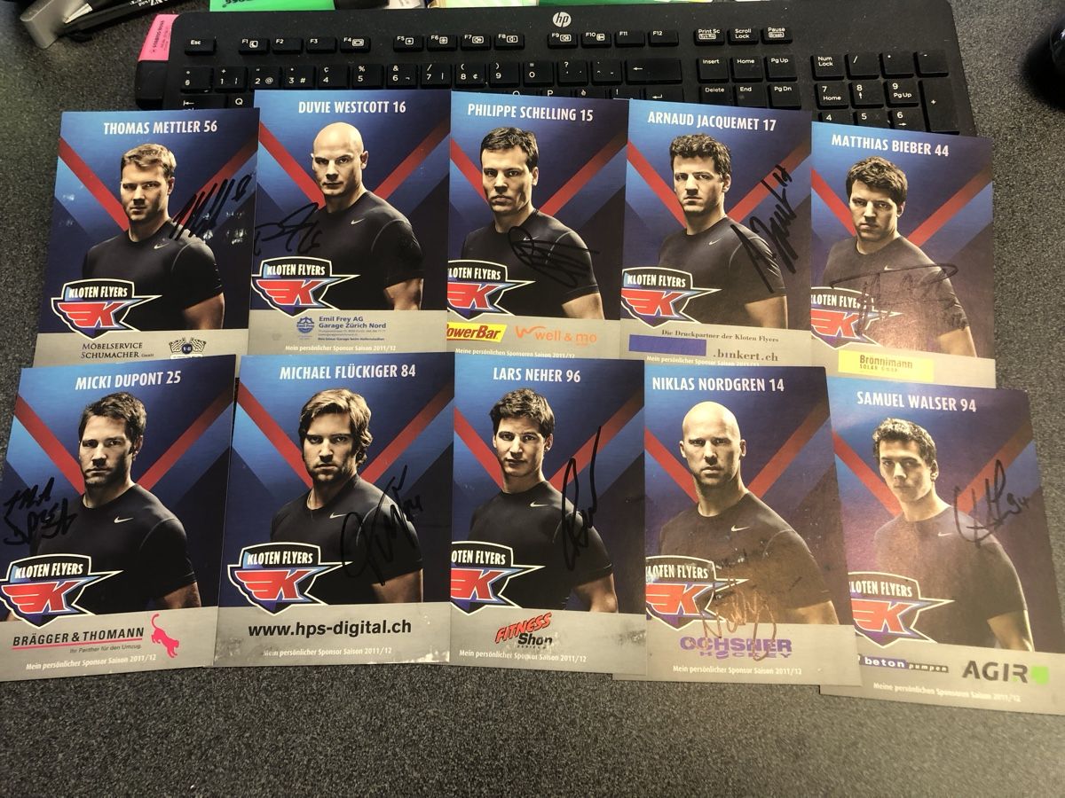 Autografi: 45 Original Autogrammkarten KLOTEN FLYERS – Usato da Lufingen venduto da Rac0 1