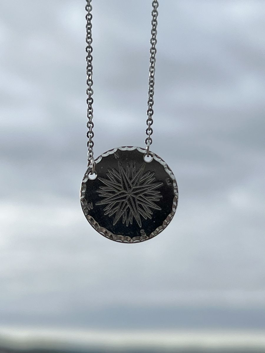 Catenine: Collier rose des vents – Usato da Bossonnens venduto da noemie_01 1