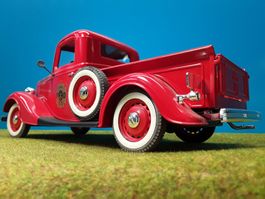Ford Pick UP V8 1963 Fire __ Beverly Hills __ Rarität _ 1:19
