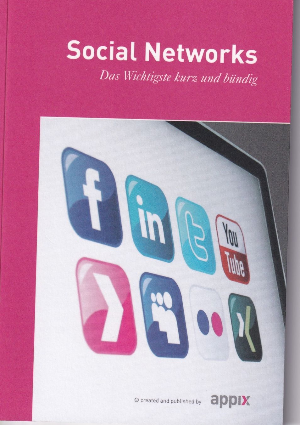 Libri: Buch: Social Networks – Usato da Elgg venduto da Charts