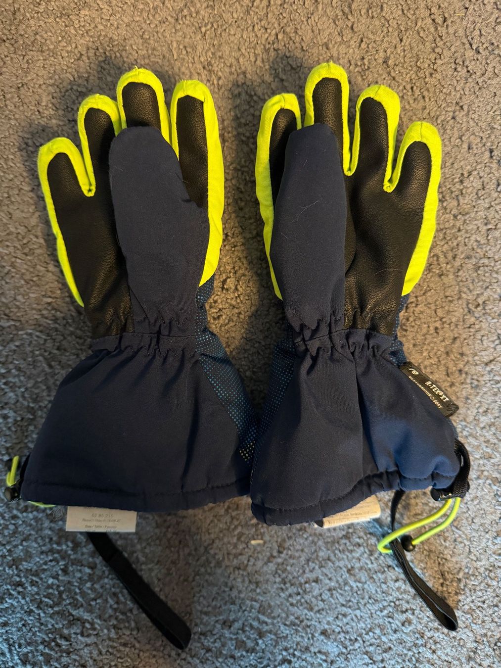 Reusch Guanti: Reusch Kinderhandschuhe Grösse M Goretex – Usato da Horgen venduto da Auction-Kings 1