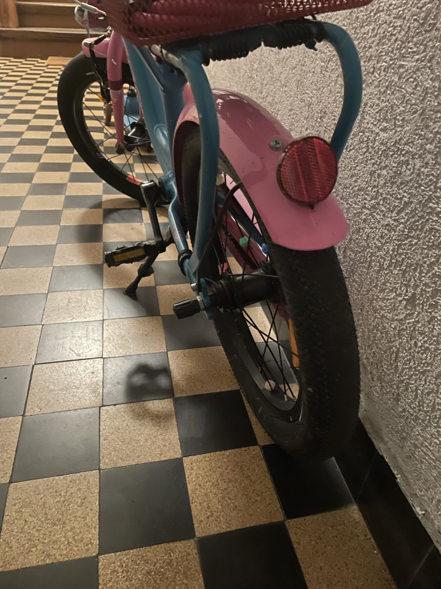 Vélos: Kindervelo Scool Nixe 16' – D'occasion à Basel par seb_ph5y 4