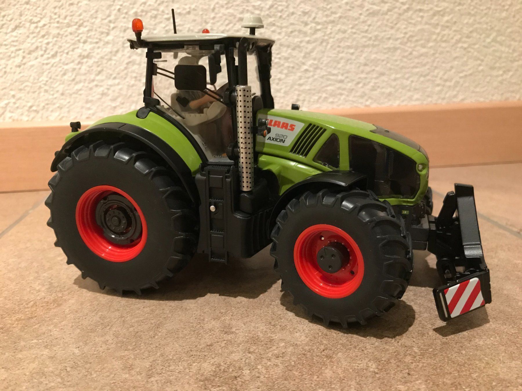 Claas Trattori: SIKU Claas Axion 920 – Nuovo e nell'imballaggio originale da Kreuzlingen venduto da Stefan1150 2