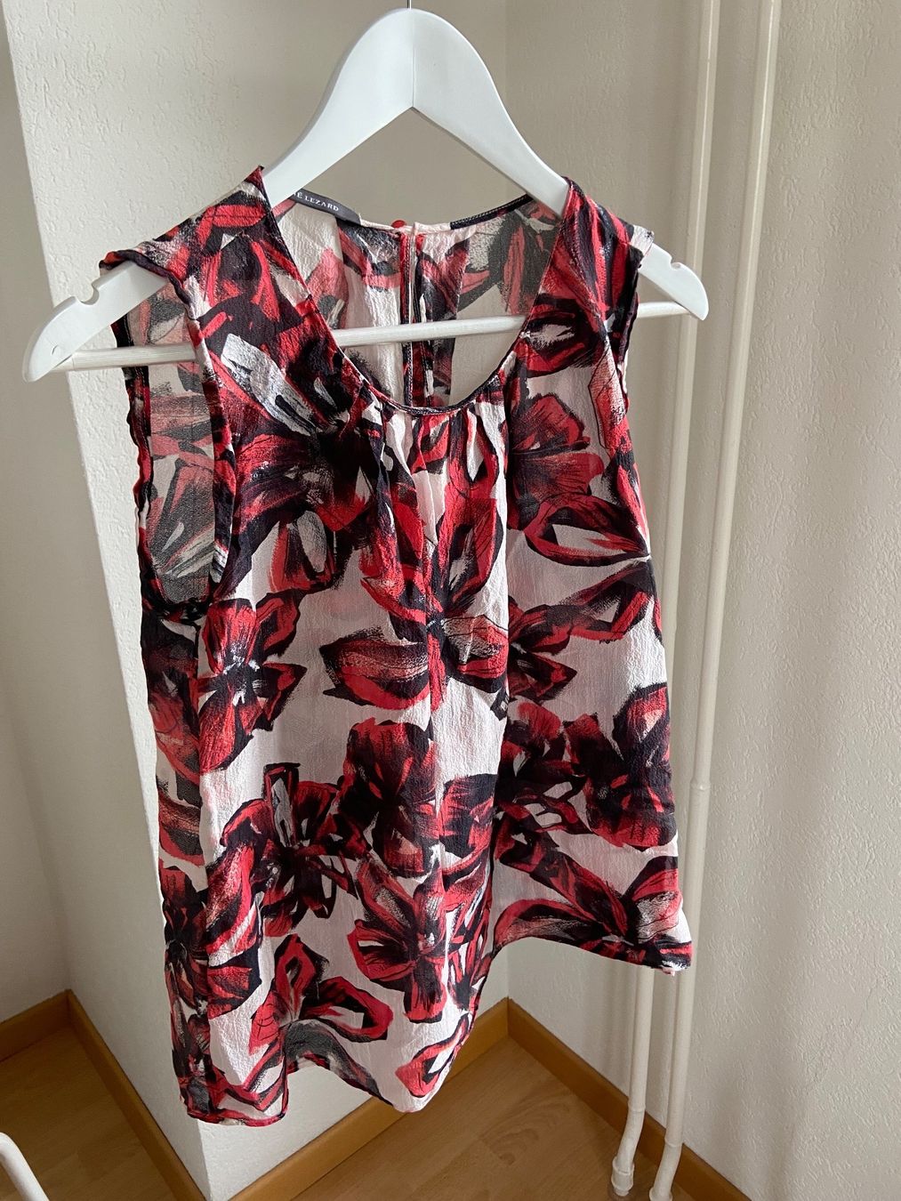 Top: Rene Lezard Top (S) – Usato da Thalwil venduto da peonia88