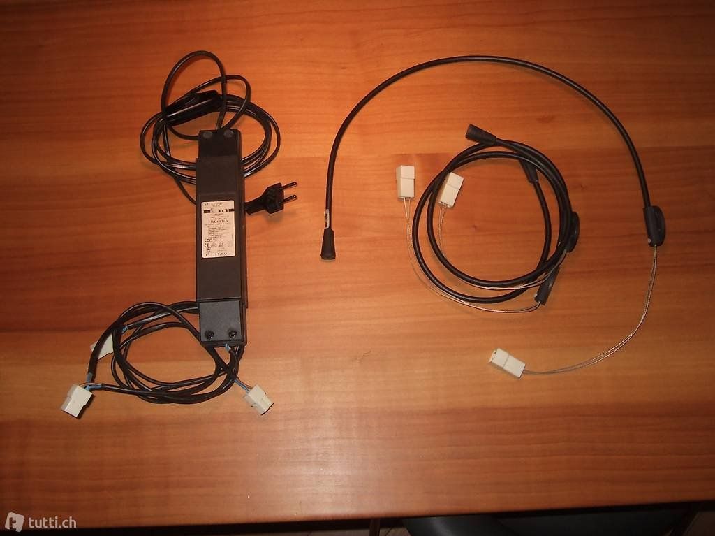 Lampade: Halogenlampe mit Trafo, 3 Stk. in Serie – Usato da Aarwangen venduto da vintagehandel 2