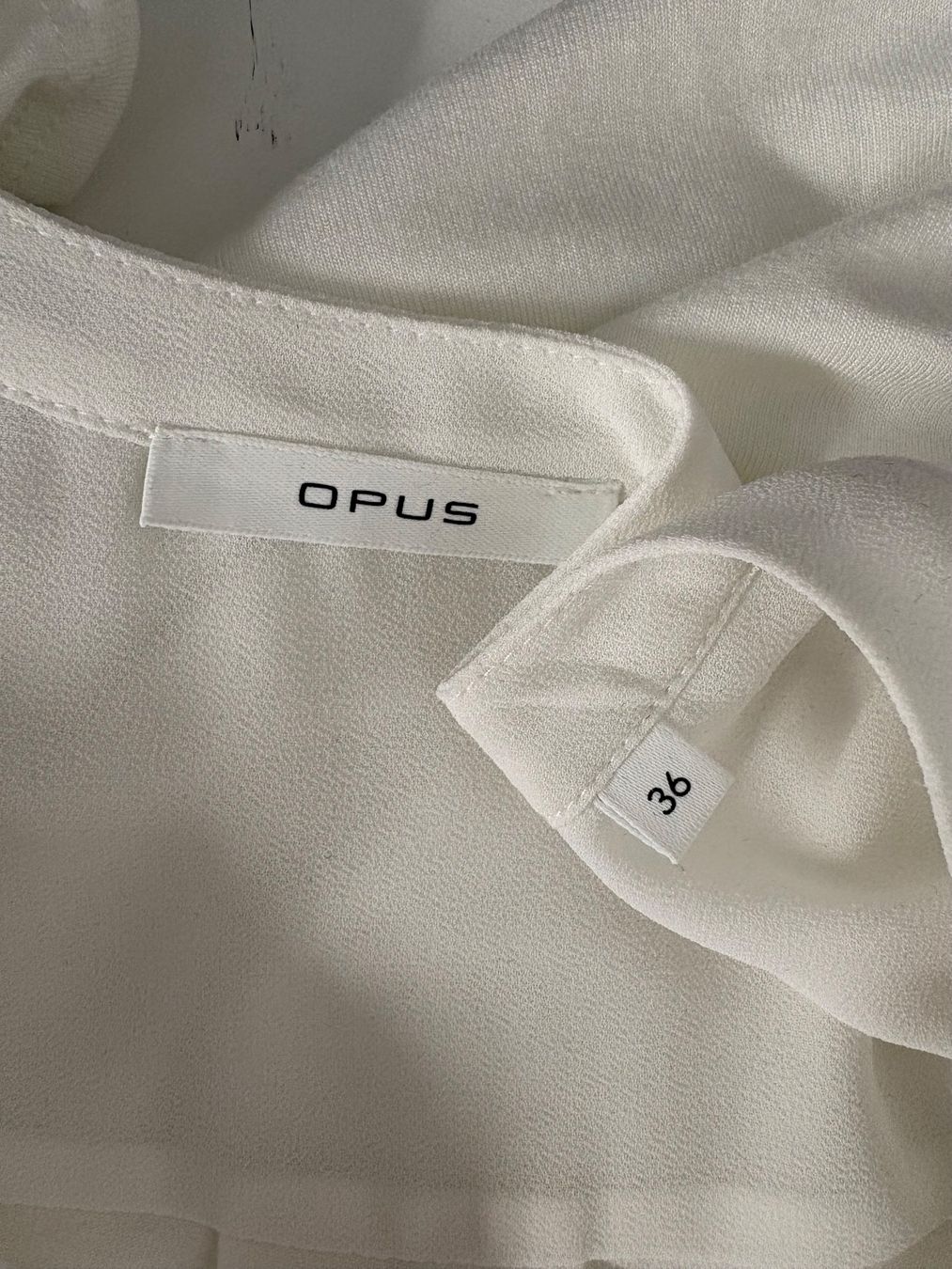Opus Camicette: Opus elegante Bluse in Weiss Gr. 36 Viskose Jersey – Nuovo (secondo la descrizione) da Regensdorf venduto da secondchancefashion 3