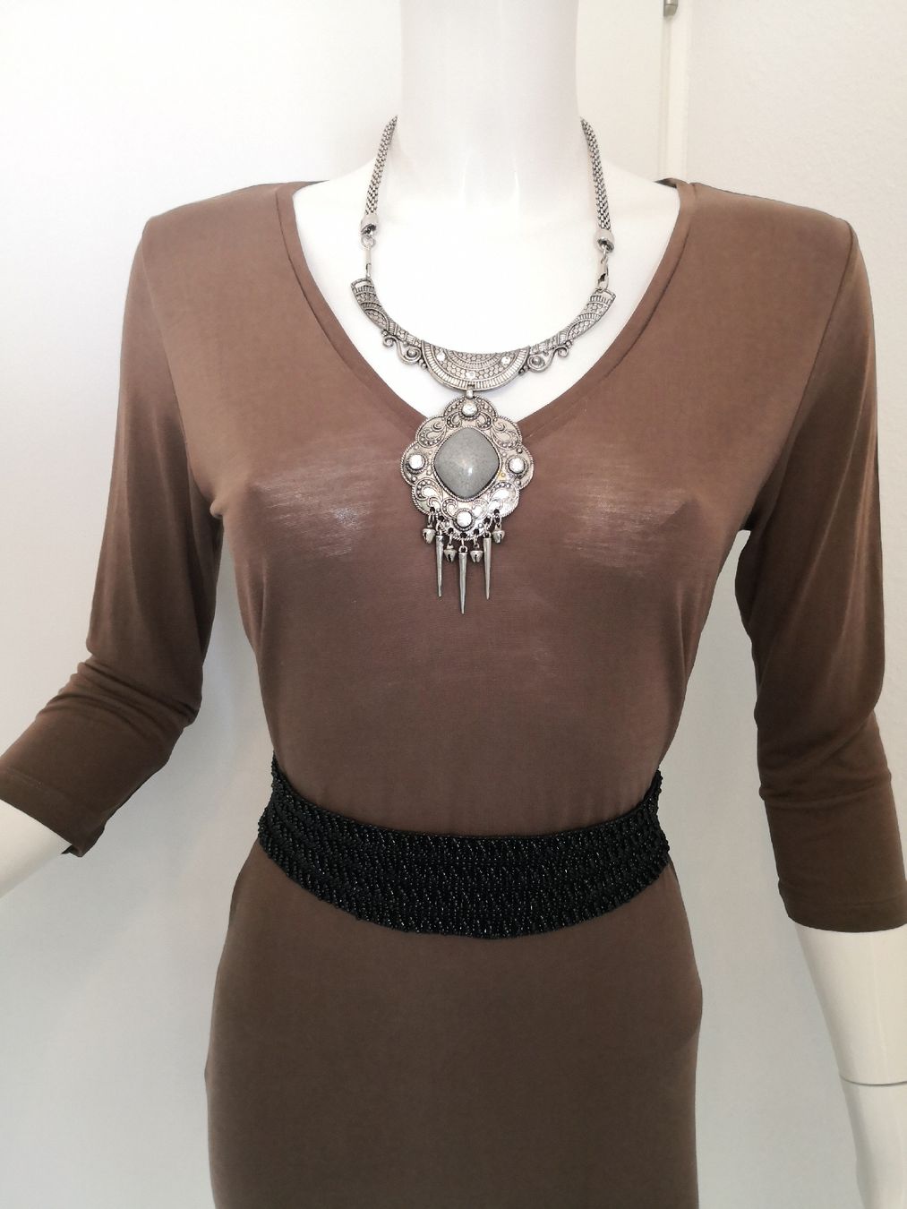 Mango Robes: 🤩MANGO KLEID BRAUN & V-SCHNITT – Neuf (Voir description) à Olten par Naja-Twins-Twins 7