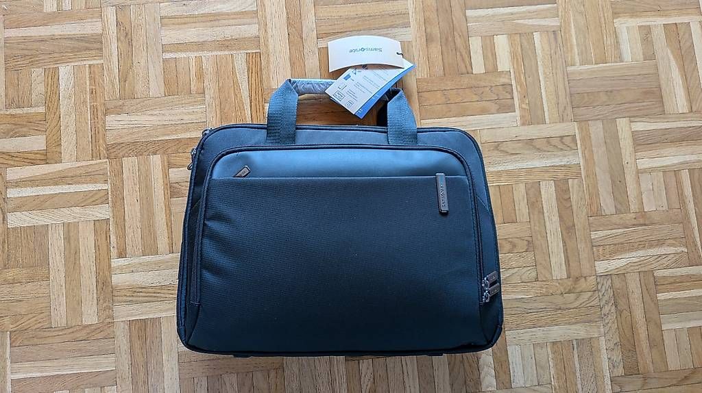 Samsonite Valigie & Borse: Samsonite Evosight 15.6" – Nuovo e nell'imballaggio originale da Marthalen venduto da mlonlinech 2