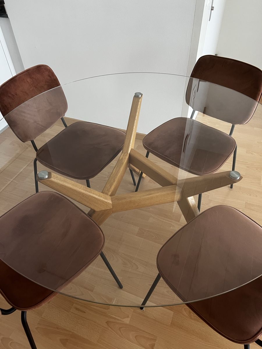 Tavoli: Runder Esstisch (scandinavian design) – Usato da Wädenswil venduto da ismer 1