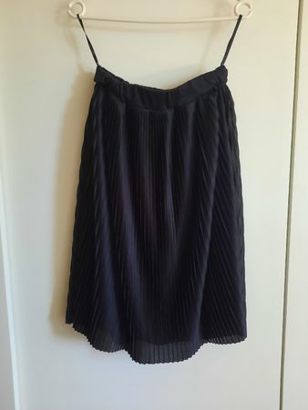Schicke Faltenrock Vero Moda M schwarz für Frühling/Sommer 