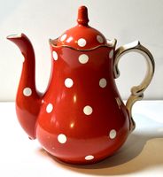 Vintage Kaffeekanne aus feinster Keramik. Made in France.