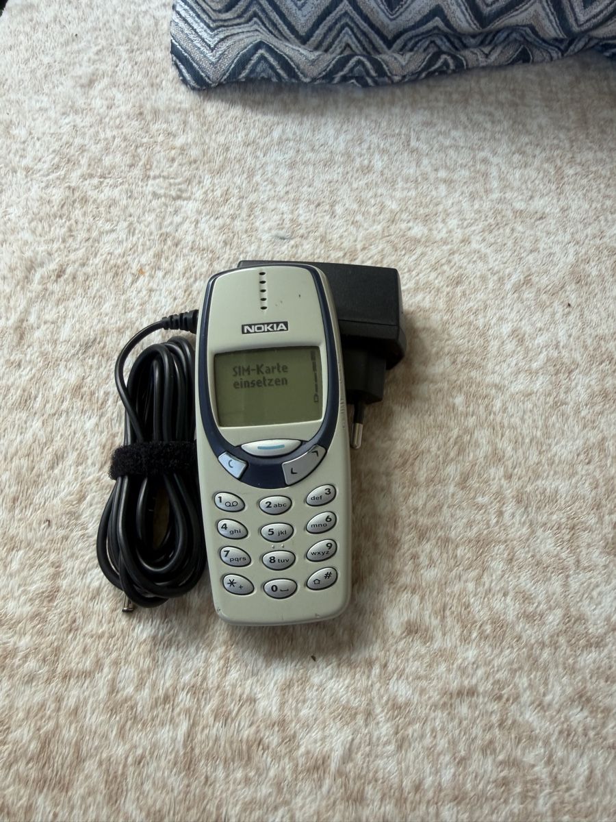 Nokia Telefoni cellulari / Smartphones: Nokia 3310 inkl Lgerät – Usato da Regensdorf venduto da mex5145 6