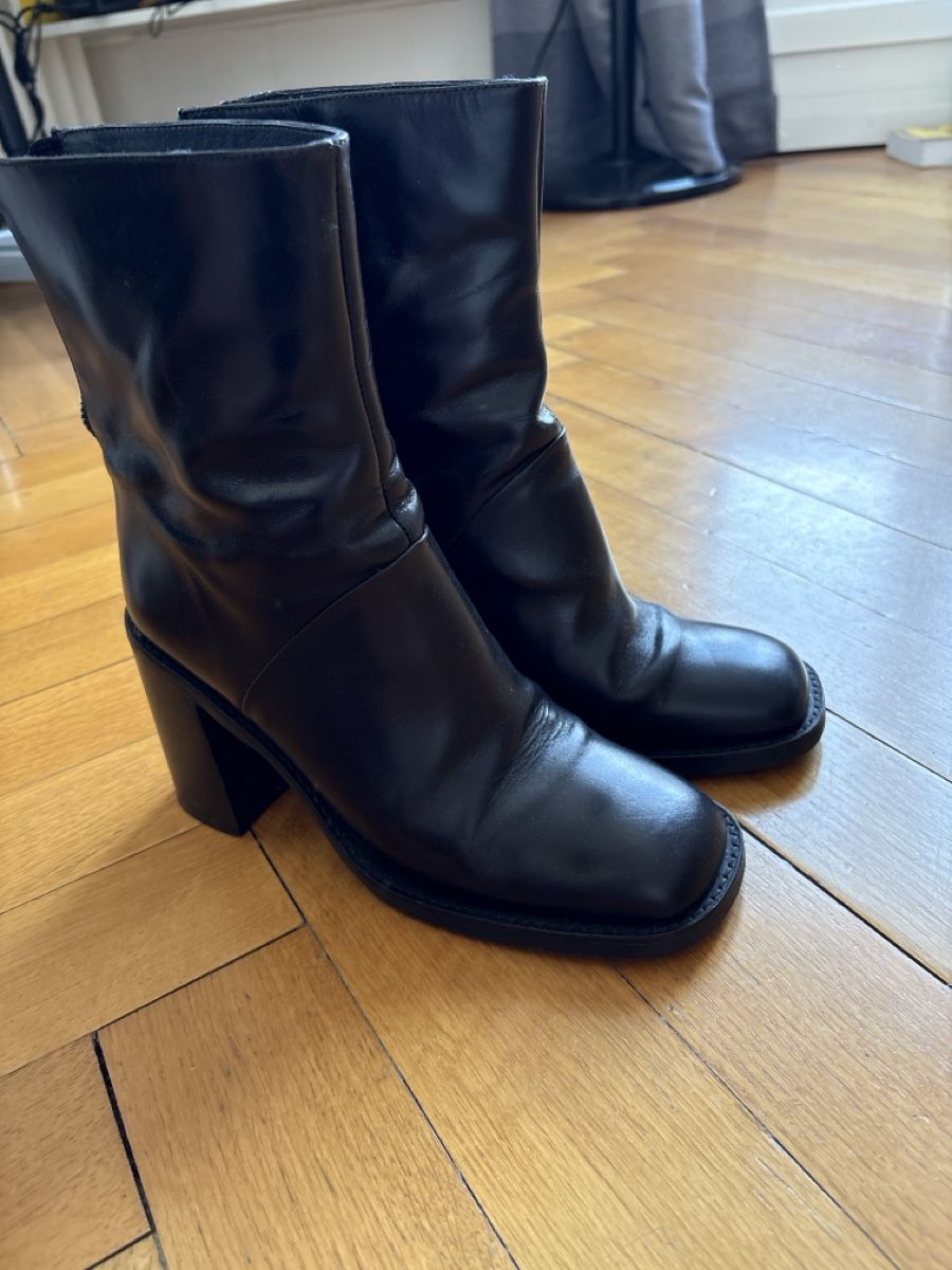 Scarpe da donna: Jonak leather heeled boots – Usato da Genève venduto da ram_68rc