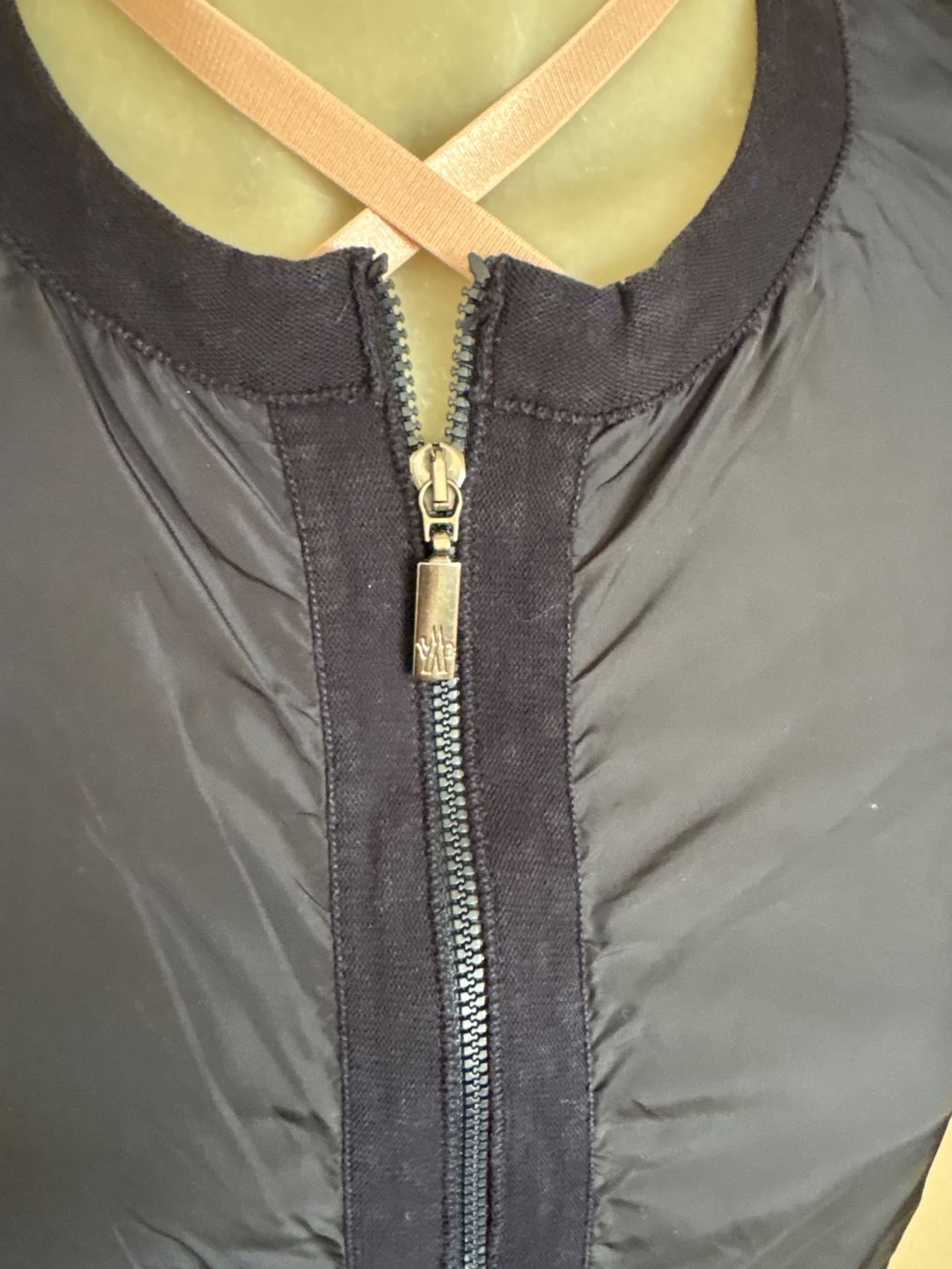 Moncler Jacken: Moncler Jacke grS – Gebraucht aus Niederbipp von blu_jw7r 3