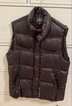 Herren Daunenweste Grösse 48, Farbe Pflaume