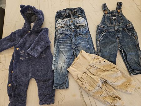 Kinderhosen Kleider Paket, Grösse 74, Top Zustand!