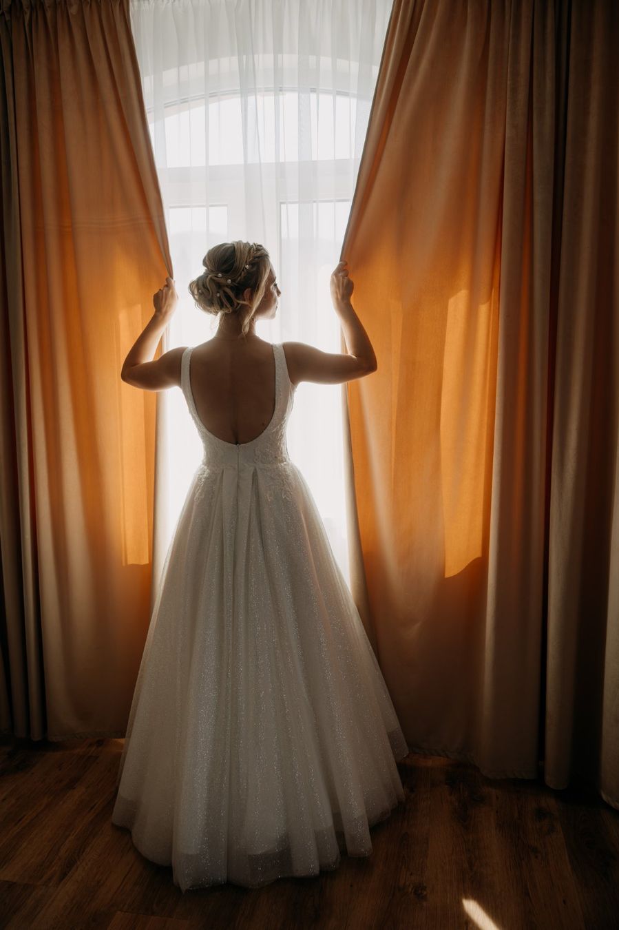 Vestiti: Elegantes Hochzeitskleid in Ivory – Usato da Zürich venduto da sta_hr9h 2