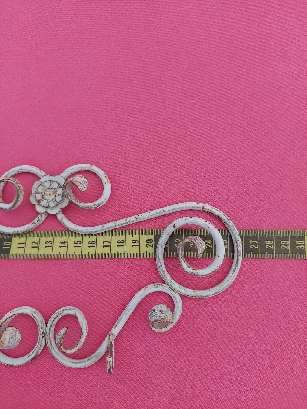 Quincaillerie: Antike Wandhalterung Metall 27 cm – D'occasion à Kreuzlingen par peugeotj9 1