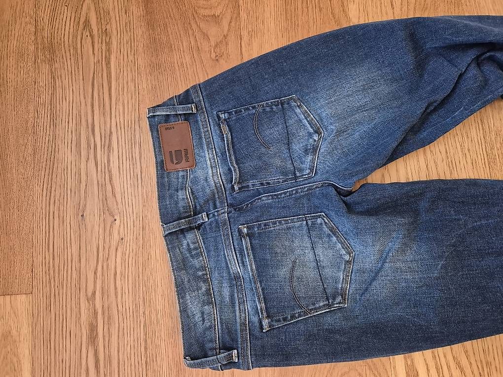 G-Star Jeans: Neue Jeans G-Star – Usato da Feusisberg venduto da cts_55rn 3